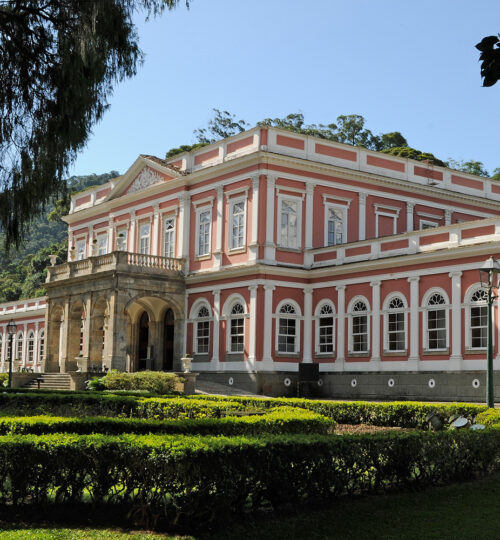 Petrópolis, a Cidade Imperial, um convite à descoberta.